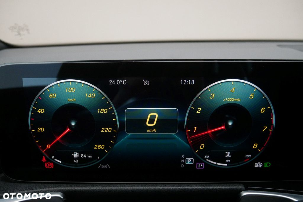 Mercedes-Benz GLB - 9