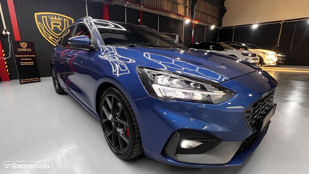 Ford Focus SW 2.3 EcoBoost S&S ST - 23