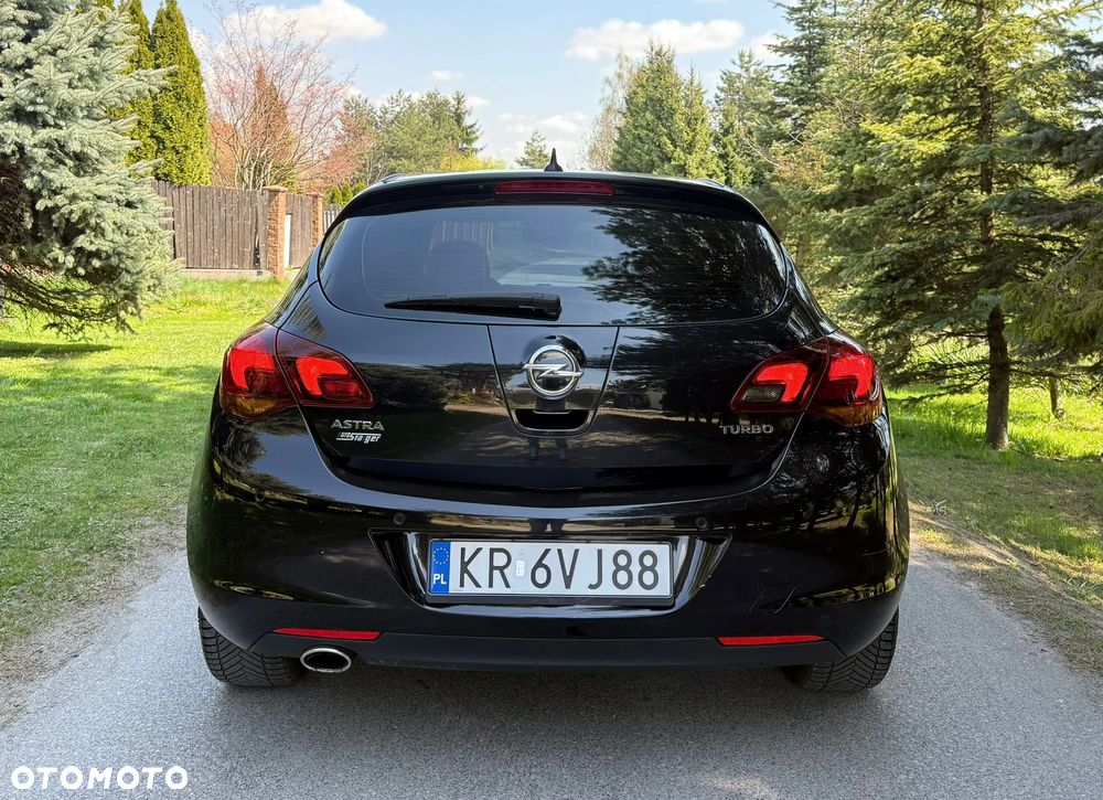 Opel Astra 1.4 Turbo Cosmo - 9
