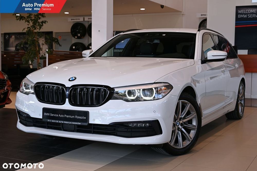 BMW Seria 5 520d xDrive - 4