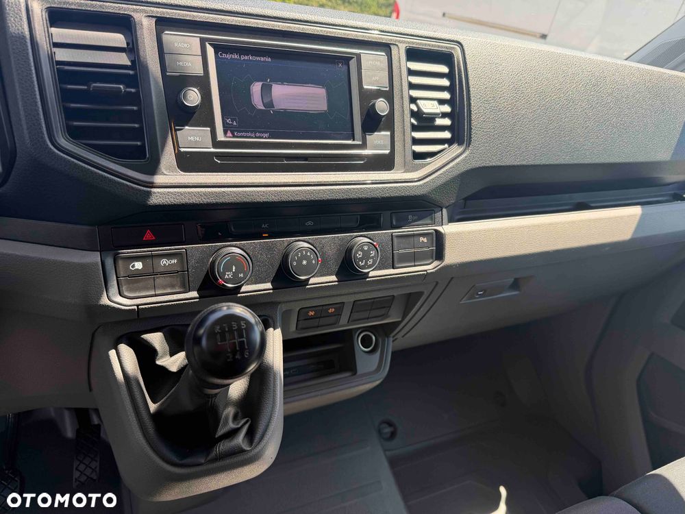 Volkswagen Crafter 7 Osobowy - 11