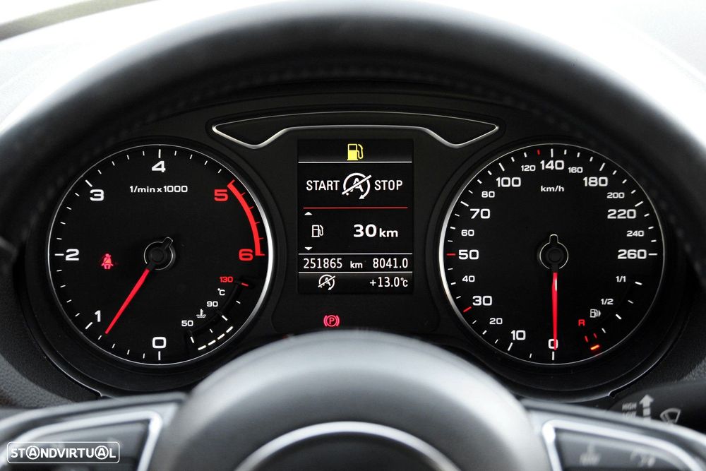 Audi A3 Limousine 2.0 TDI S-line - 25