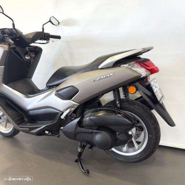 Yamaha NMAX - 6