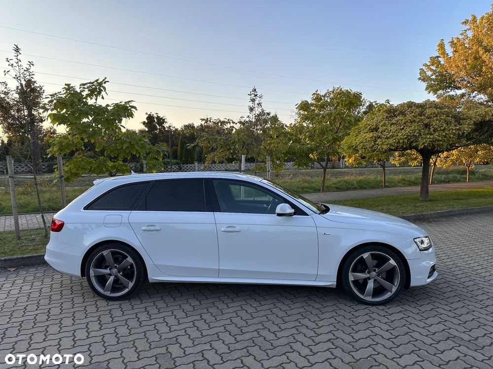 Audi A4 Avant 2.0 TDI e DPF S line Sportpaket - 30