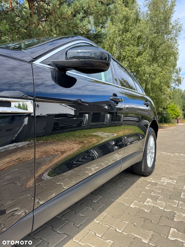 Jaguar F-Pace - 19