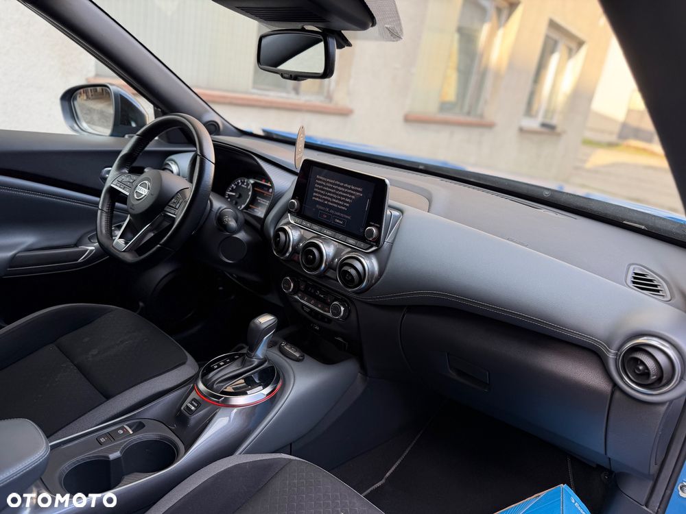 Nissan Juke 1.0 DIG-T N-Connecta DCT - 32