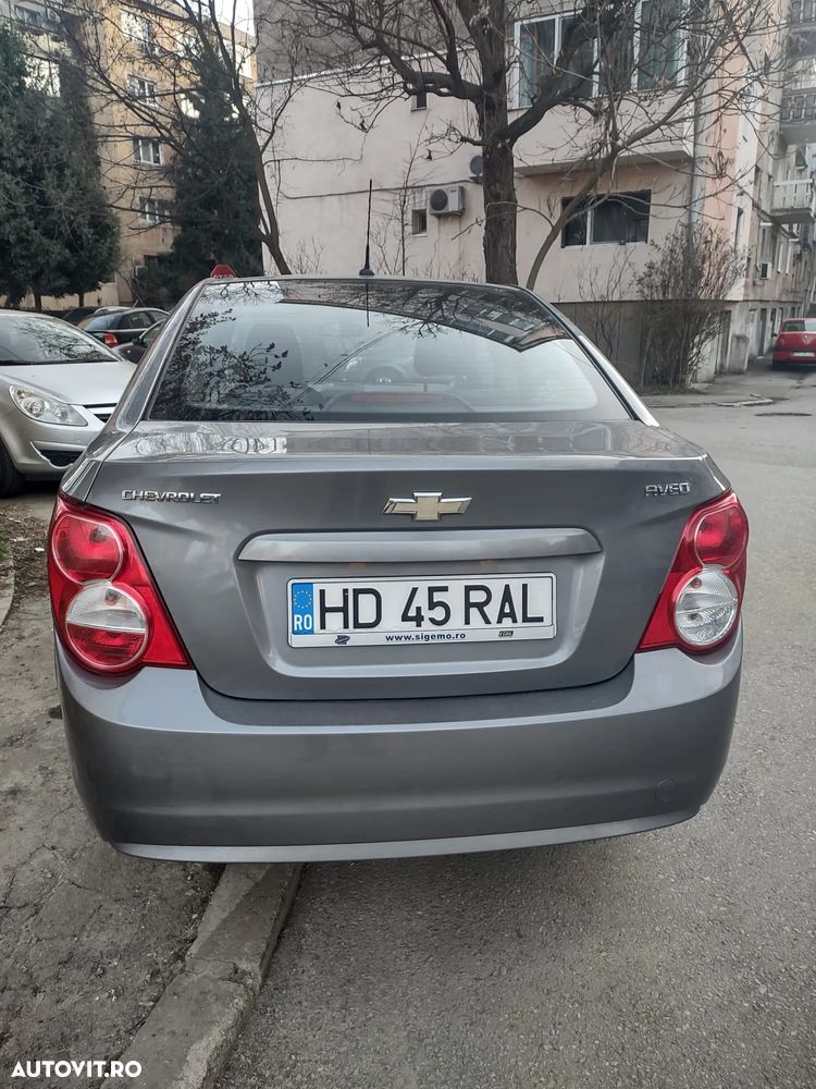 Chevrolet Aveo 1.2 DOHC 86 CP MT5 LT Plus - 3
