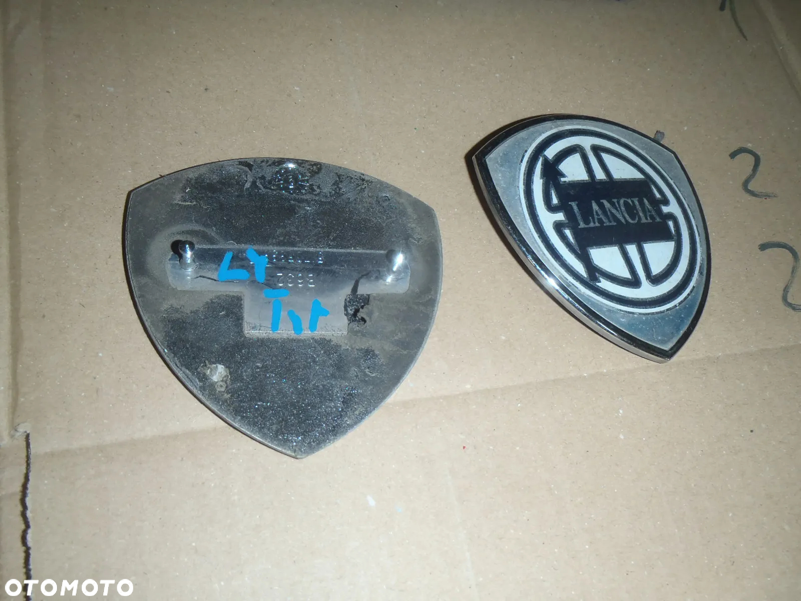 logo emblemat fiat doblo cargo scudo ducato iveco 35 combinato jumper - 5