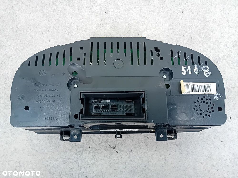 LICZNIK VW TOURAN I 1T0920862F V0011000 1.9 TDI - 6