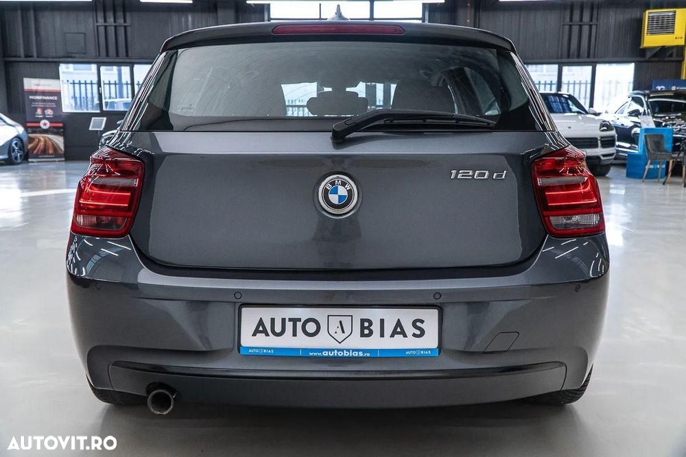 BMW Seria 1 120d Sport Line - 26
