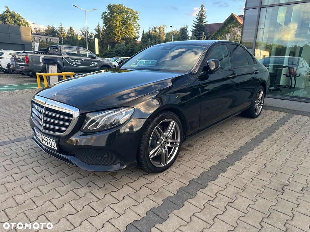 Mercedes-Benz Klasa E 220 d 9G-TRONIC - 36