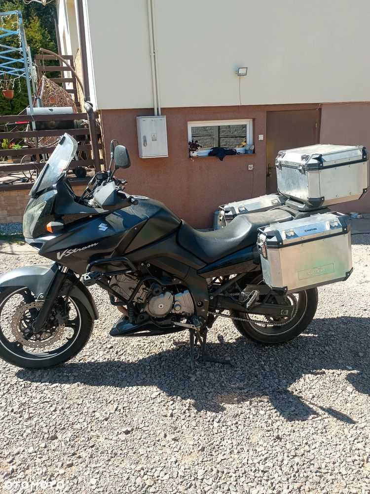 Suzuki DL - 27