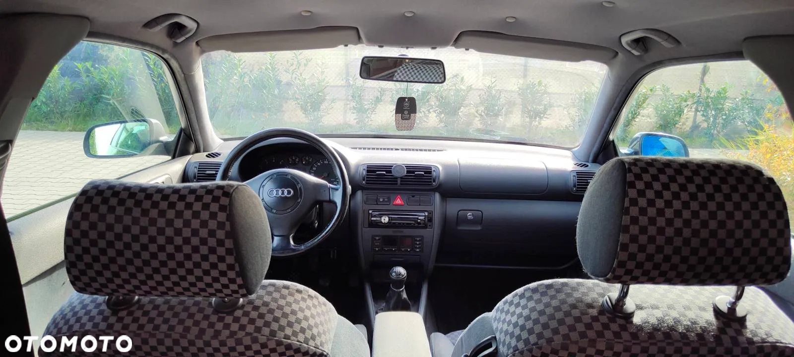Audi A3 1.6 Ambiente - 8