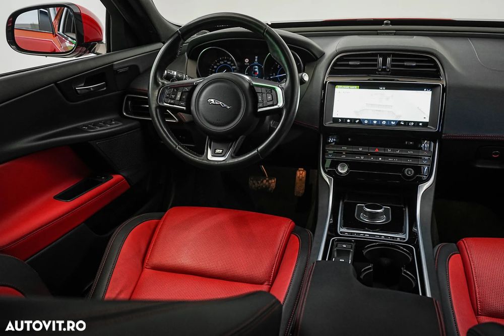 Jaguar XE 20d Aut. R-Sport - 6