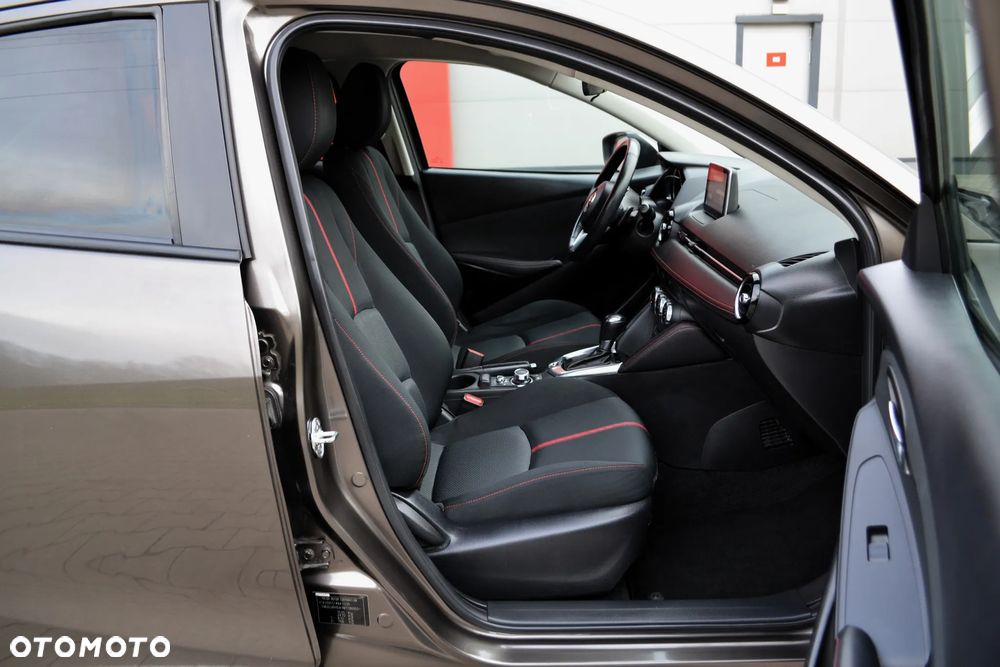 Mazda 2 SKYACTIV-G 90 Sports-Line - 11