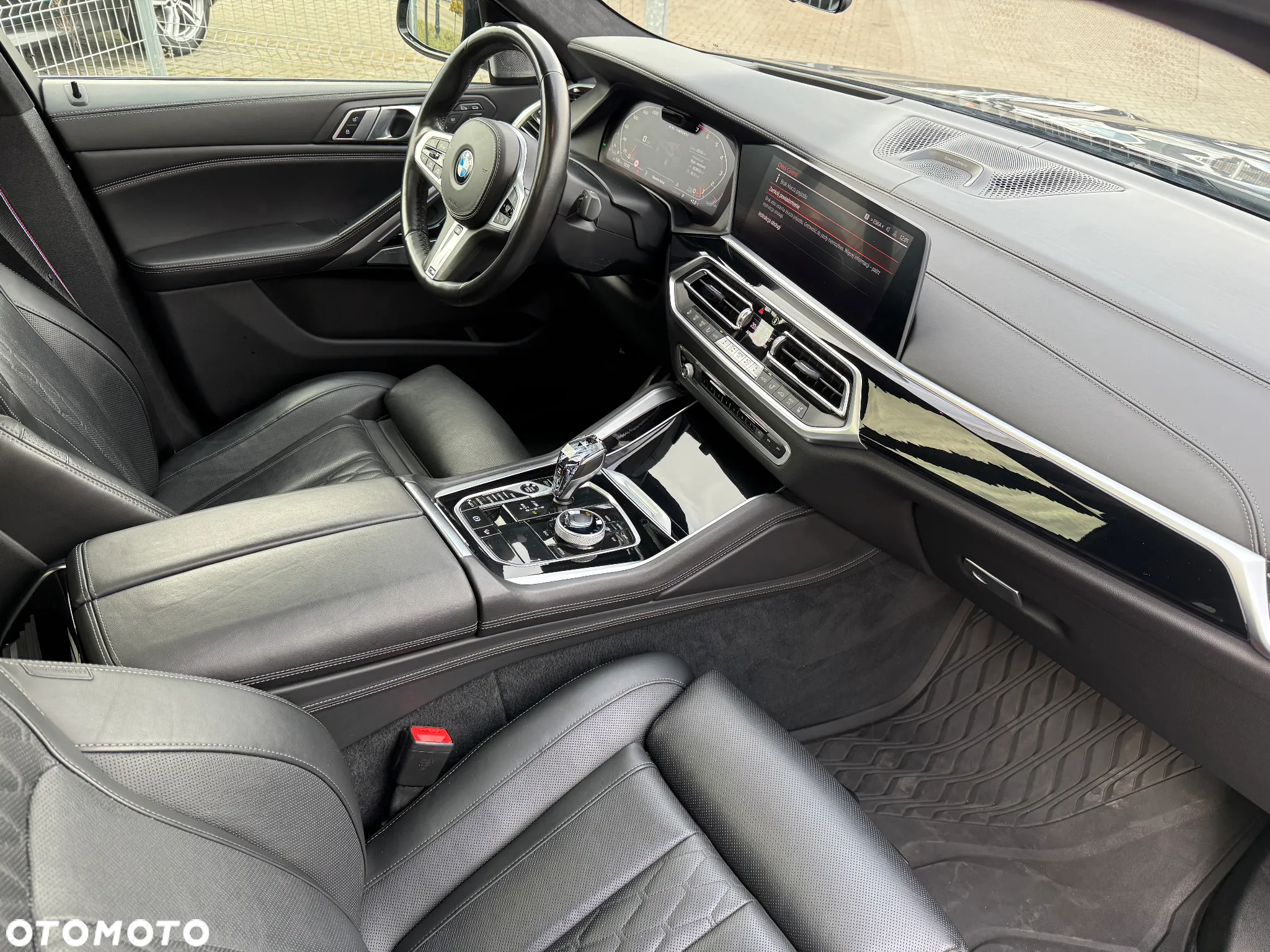 BMW X6M - 30