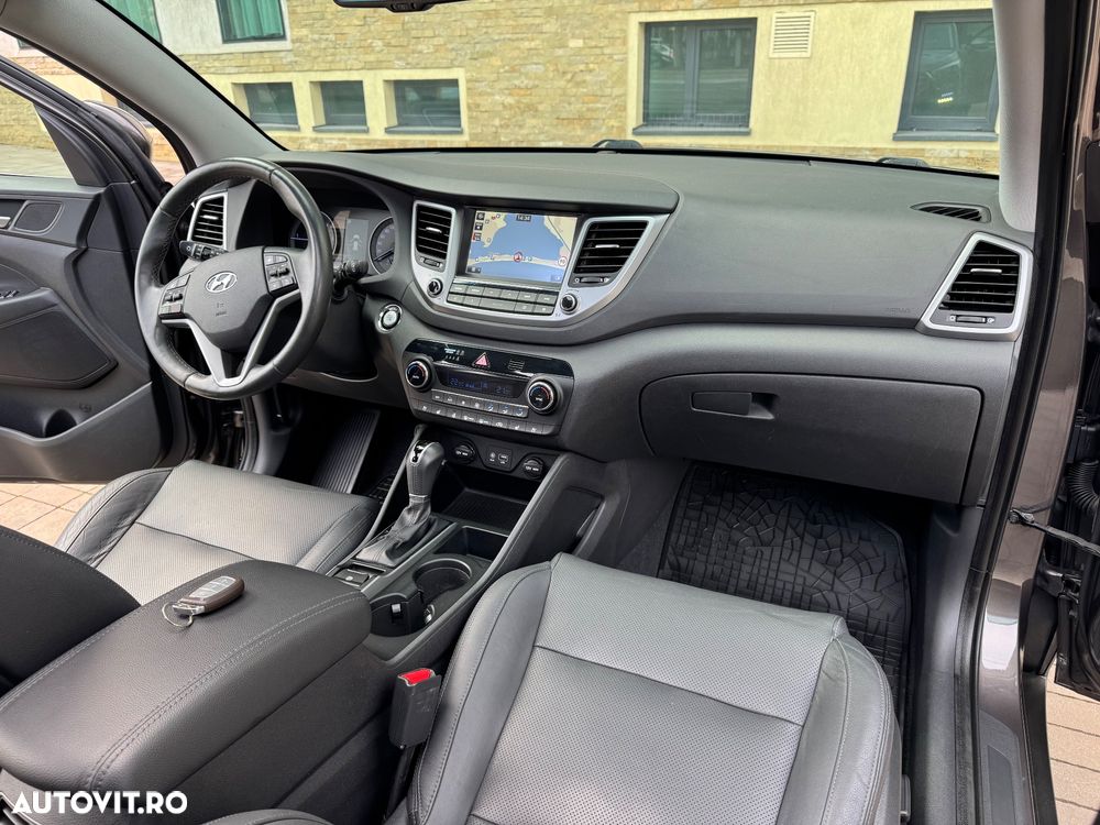 Hyundai Tucson blue 1.7 CRDi 2WD DCT Premium - 9