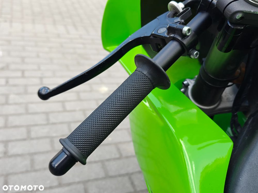 Kawasaki ZX - 12