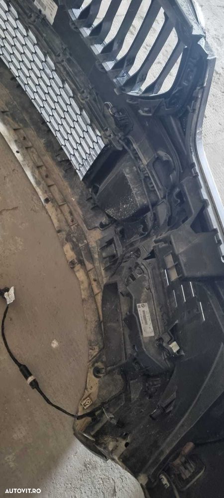 Bara fata completa pachet M BMW X1 F48 facelift originala - 6