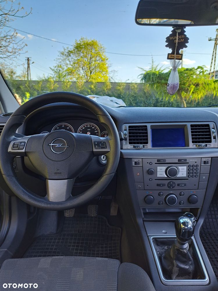 Opel Vectra GTS 1.9 CDTI DPF - 11