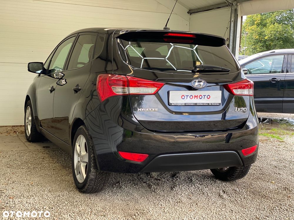 Hyundai ix20 1.4 Premium - 29