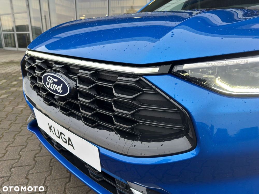 Ford Kuga - 12