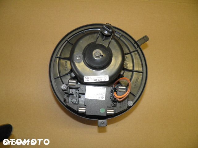 WENTYLATOR NAGRZEWNICY VW GOLF SKODA 3C1820015T - 2