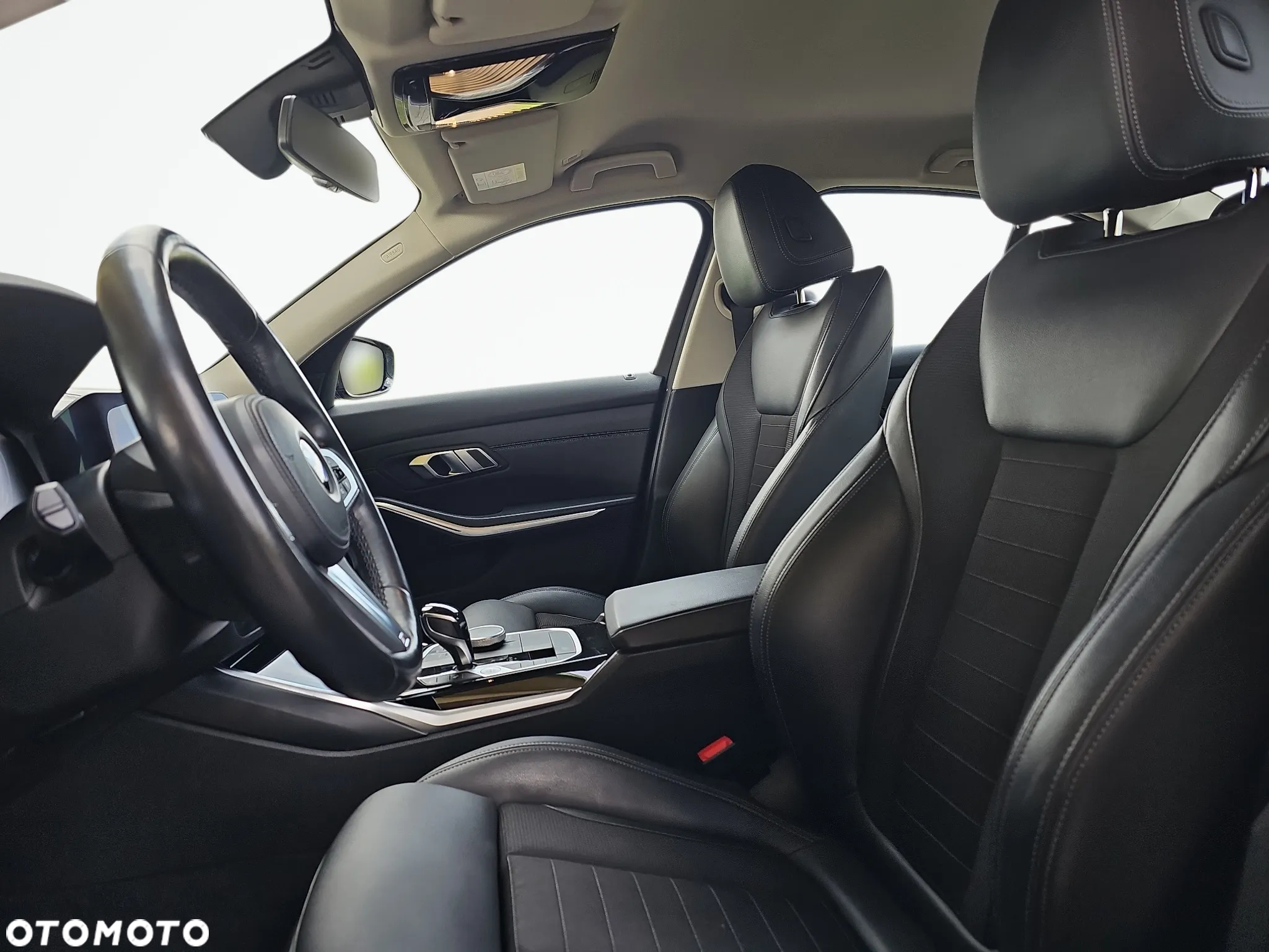 BMW Seria 3 318d MHEV Sport Line - 12