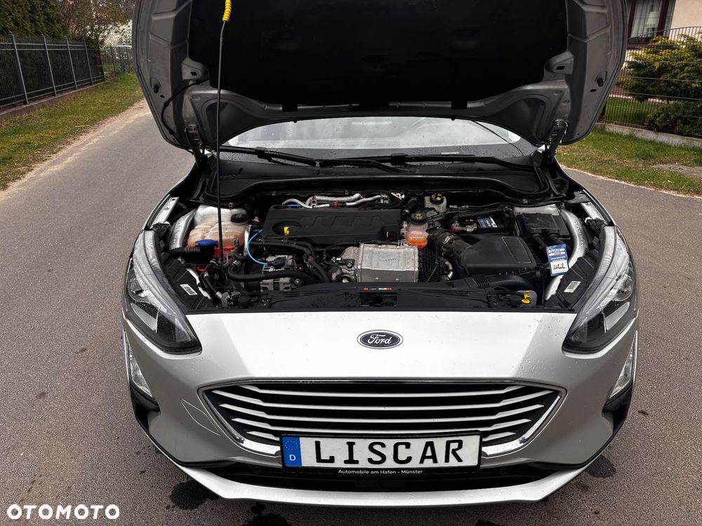 Ford Focus 2.0 EcoBlue STart-Stopp-System TITANIUM - 18
