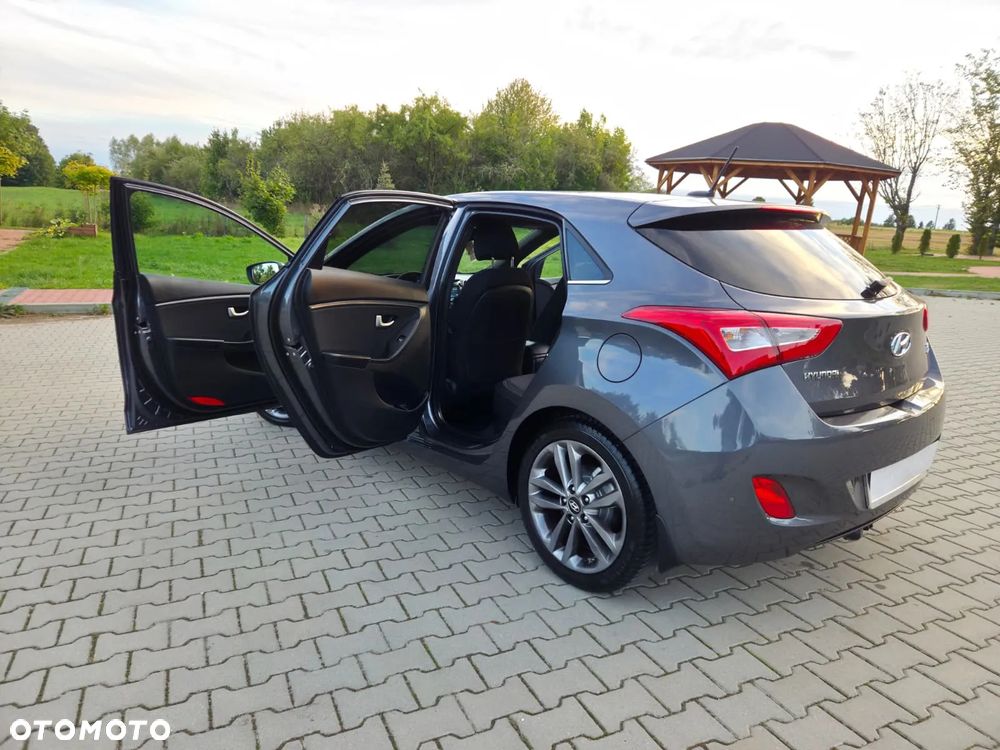 Hyundai i30 1.6 GDI BlueDrive Go - 25