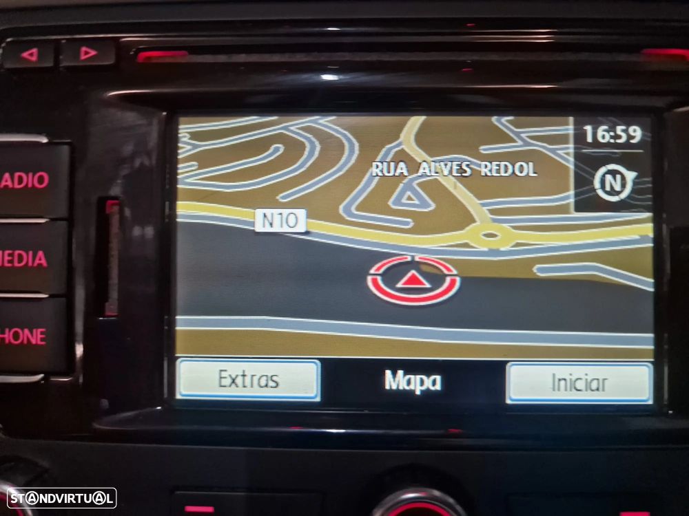 VW Golf Cabriolet 1.6 TDI BlueMotion Exclusive - 19