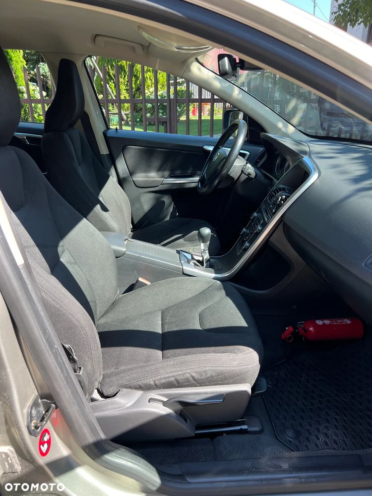 Volvo XC 60 - 21