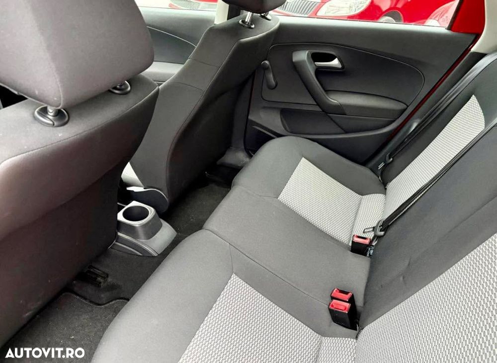 Volkswagen Polo 1.2 Life - 8