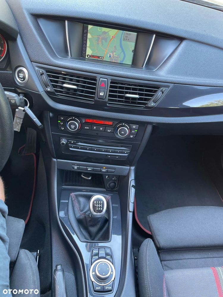 BMW X1 sDrive16d xLine - 18