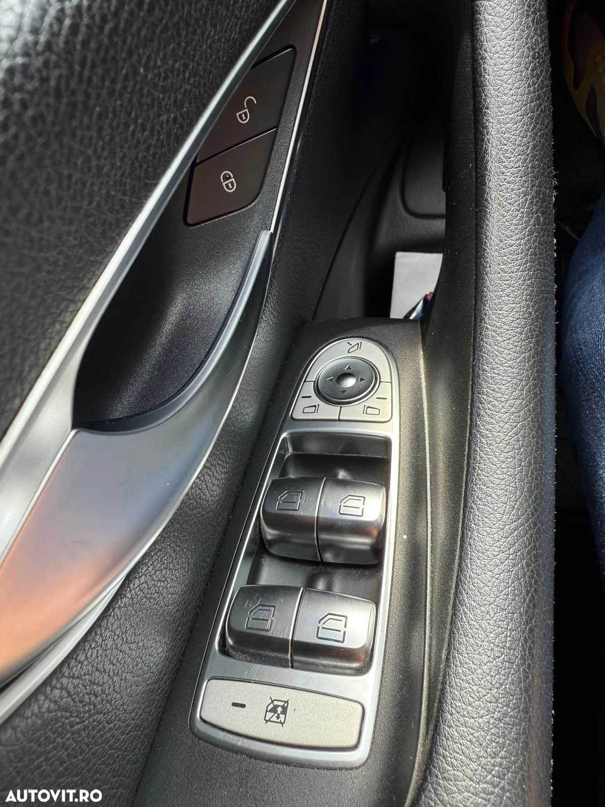 Mercedes-Benz E 220 d T-Modell Aut. - 2