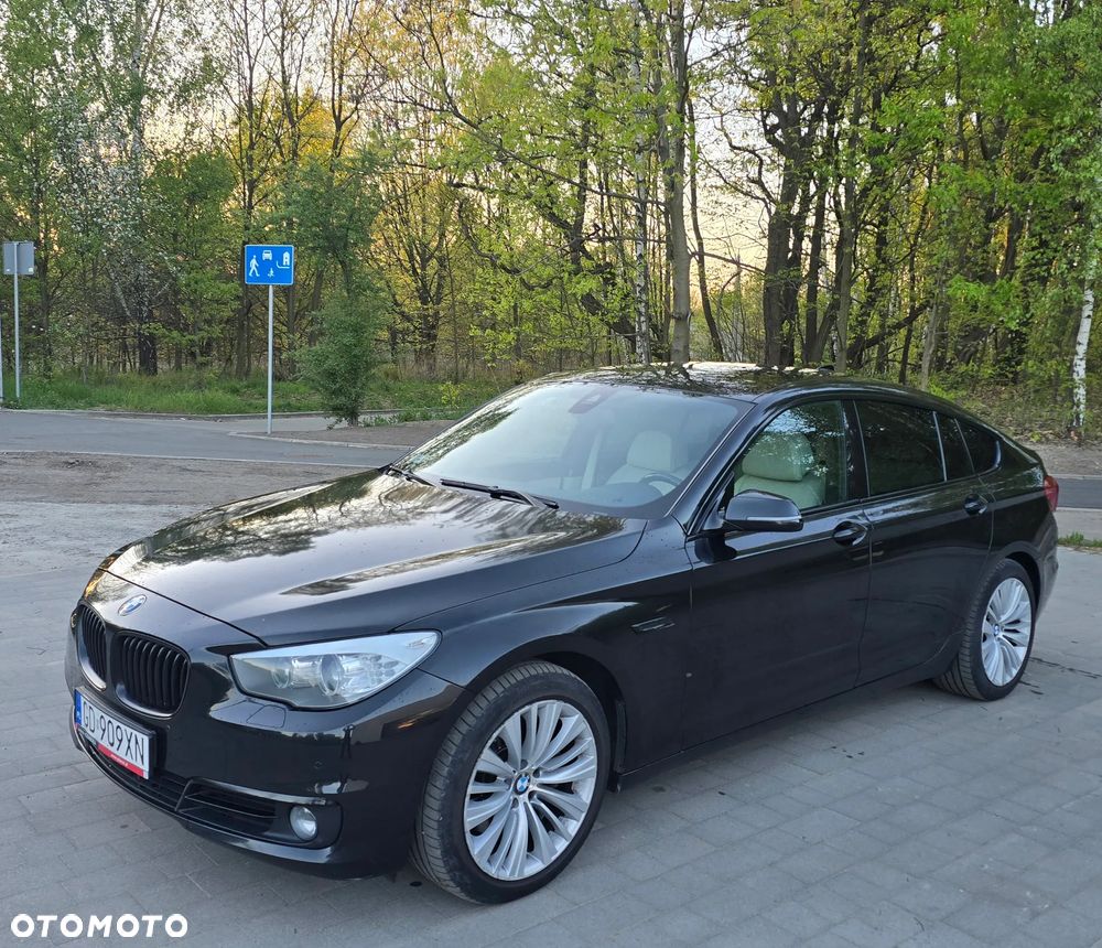 BMW Seria 5 530d xDrive Luxury Line - 11