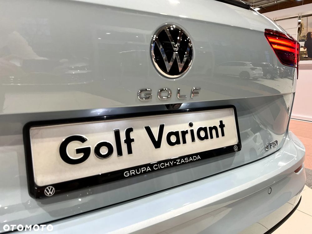 Volkswagen Golf Variant - 38