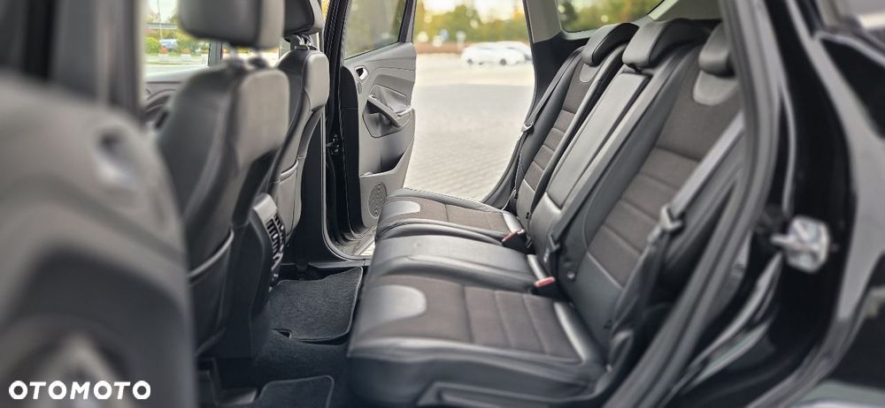 Ford Kuga 2.0 TDCi 4x4 Titanium - 22