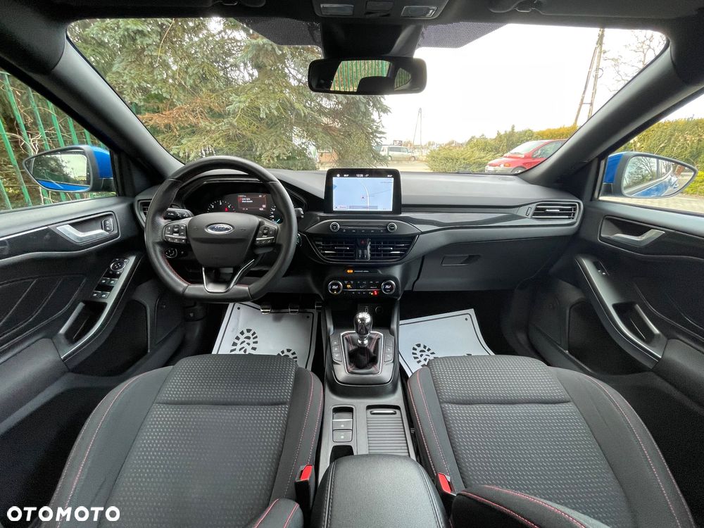 Ford Focus 1.5 EcoBlue Start-Stopp-System ST-LINE X - 6