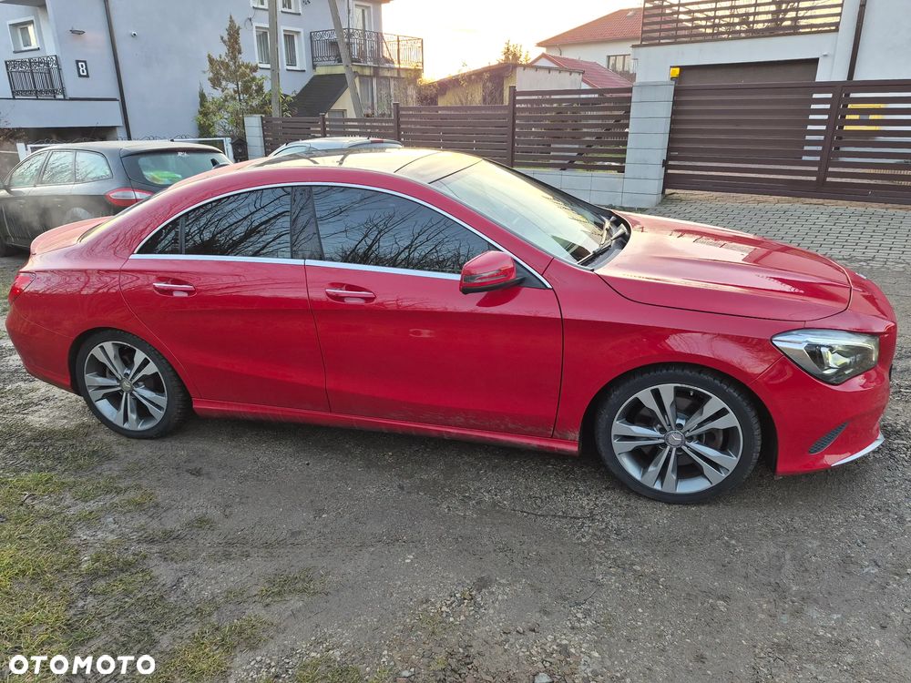 Mercedes-Benz CLA 250 Sport 7G-DCT - 4