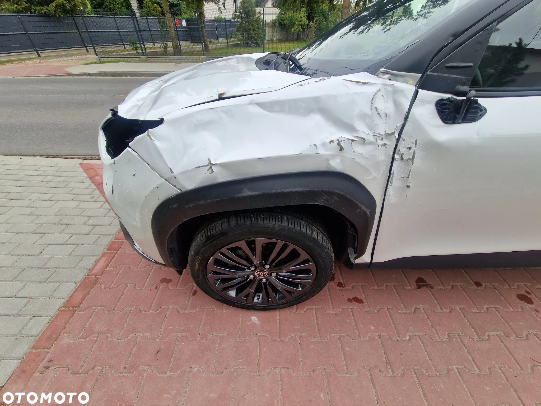 Toyota Yaris Cross Hybrid 1.5 Executive - 16