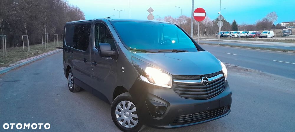 Opel vivaro - 1