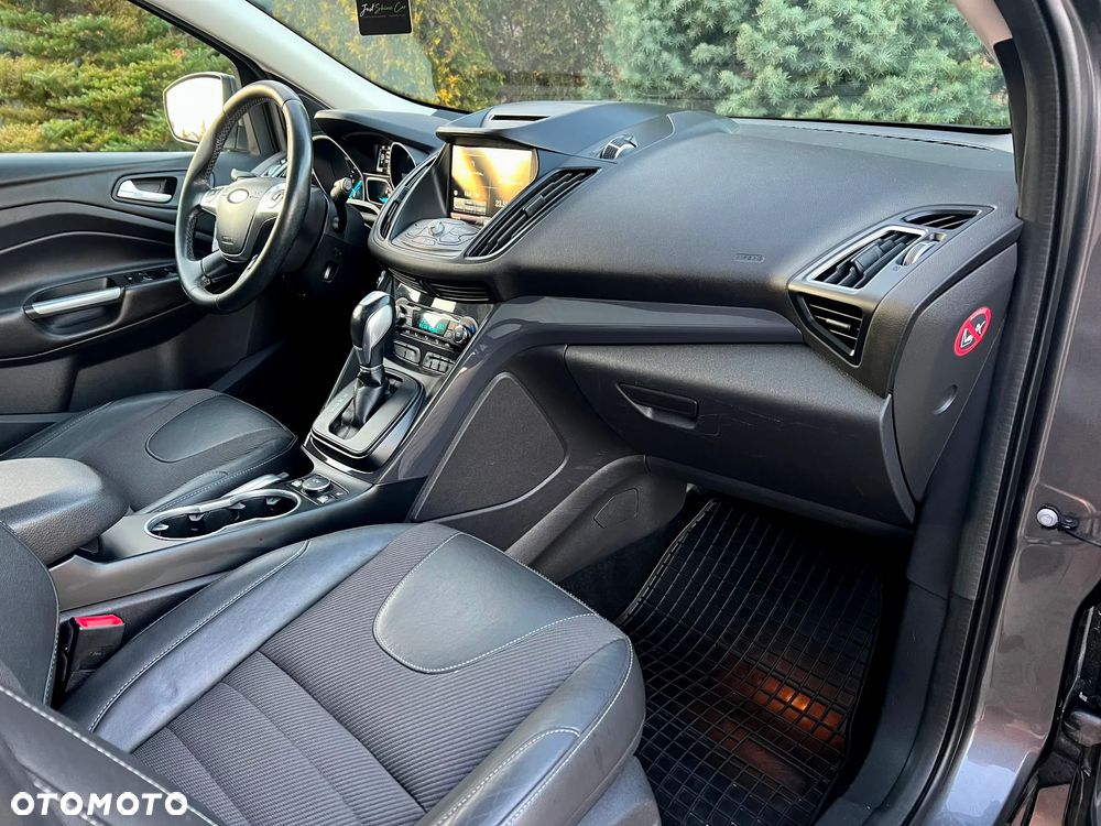 Ford Kuga 2.0 TDCi 4WD Titanium Plus - 13