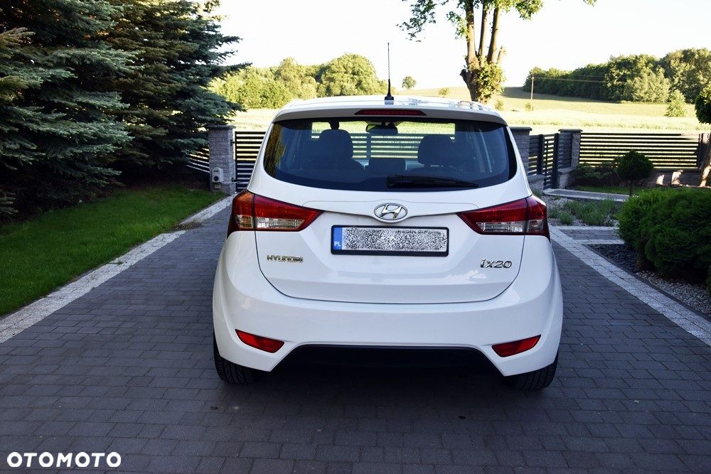 Hyundai ix20 1.4 Comfort - 4