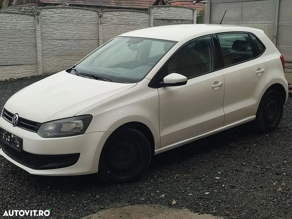 Volkswagen Polo - 1