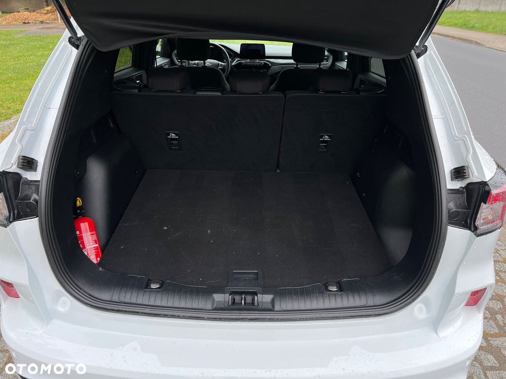 Ford Kuga 2.5 Duratec FHEV ST-LINE - 27