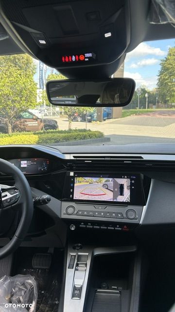 Peugeot 308 1.5 BlueHDi Allure S&S EAT8 - 8