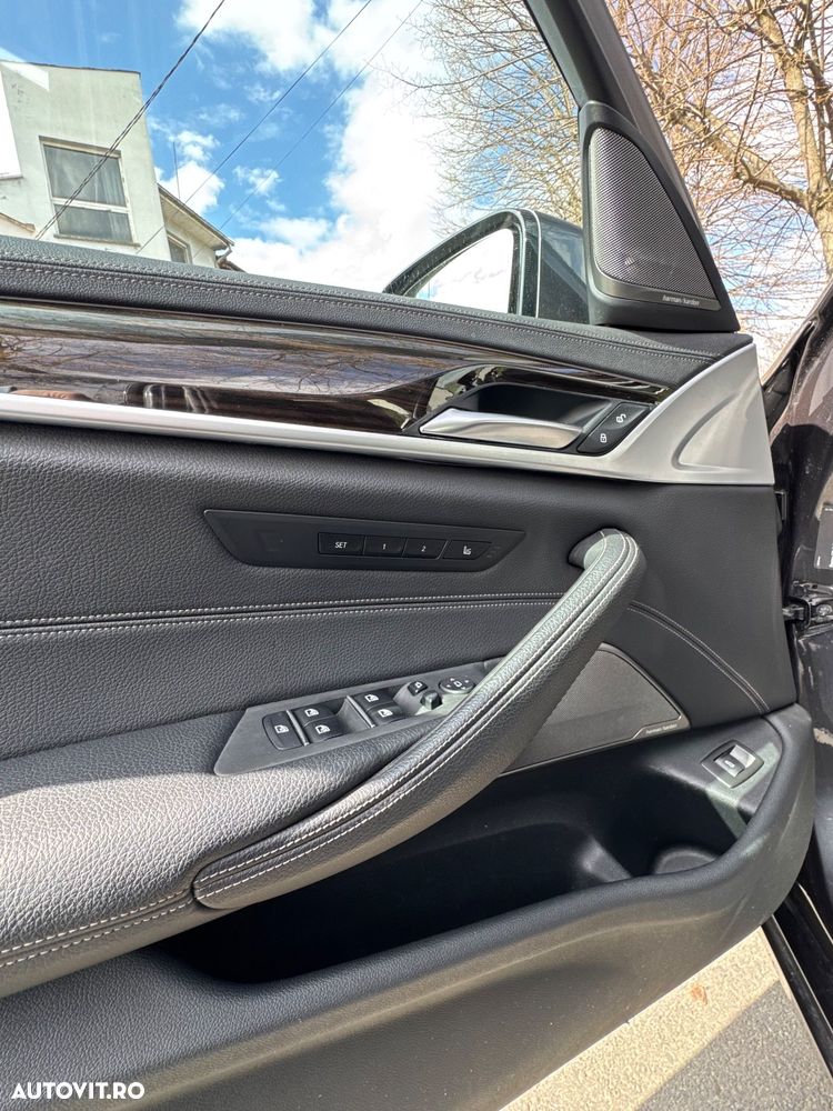 BMW Seria 5 520d xDrive Aut. Luxury Line - 12