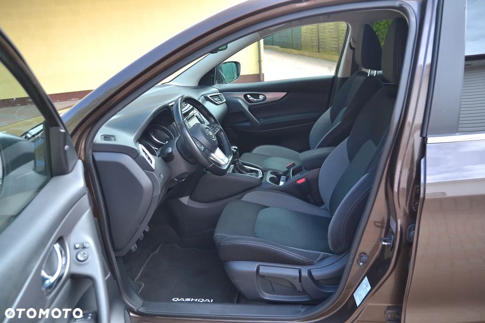 Nissan Qashqai 1.6 DCi N-Connecta EU6 - 14