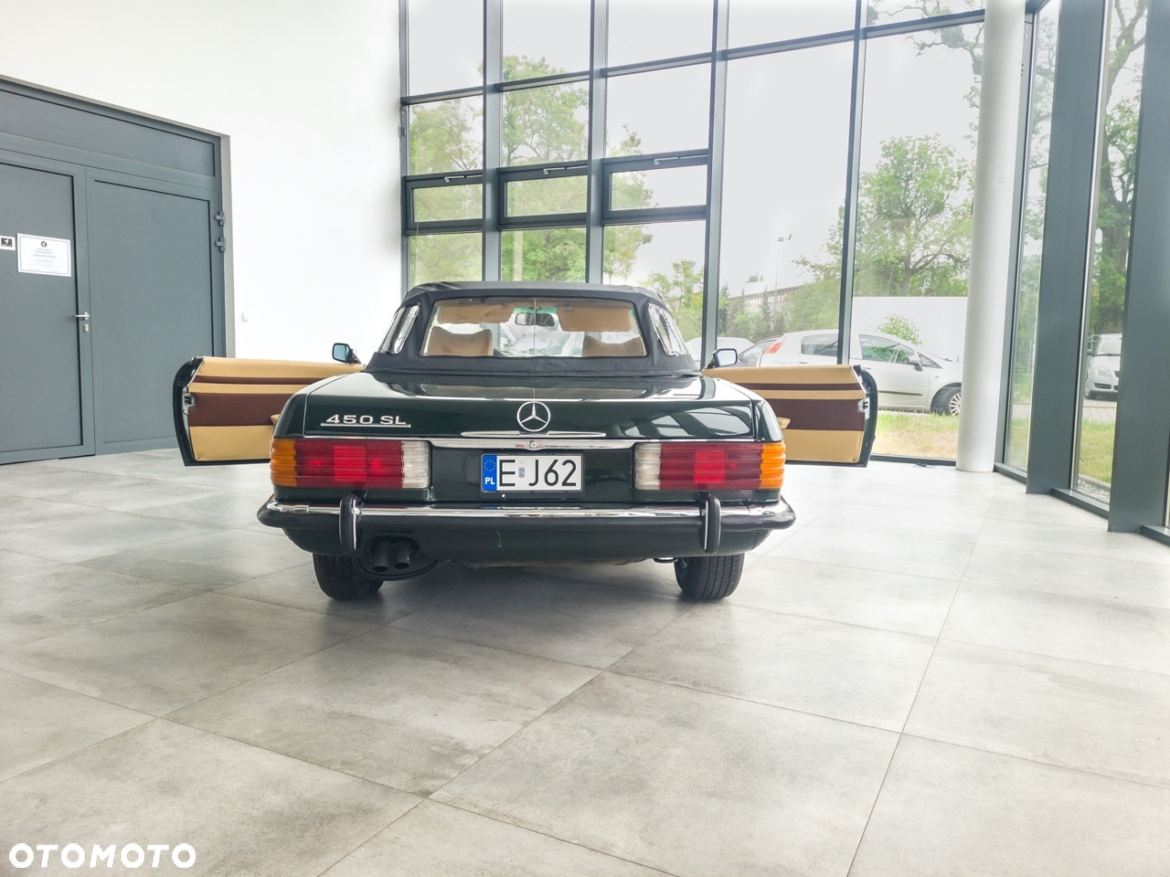 Mercedes-Benz SL - 22